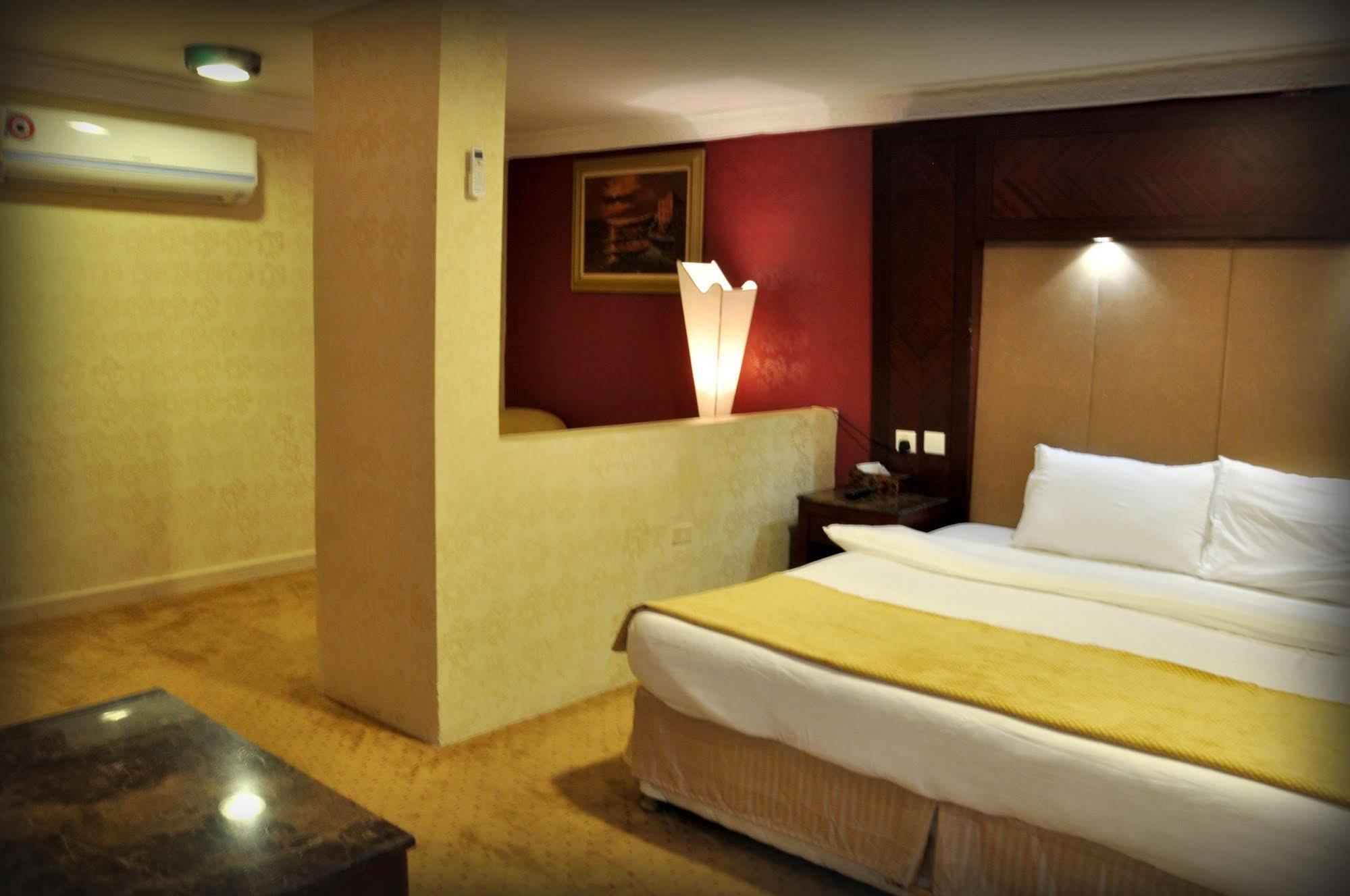 Al Higgi Hotel Yanbu Luaran gambar