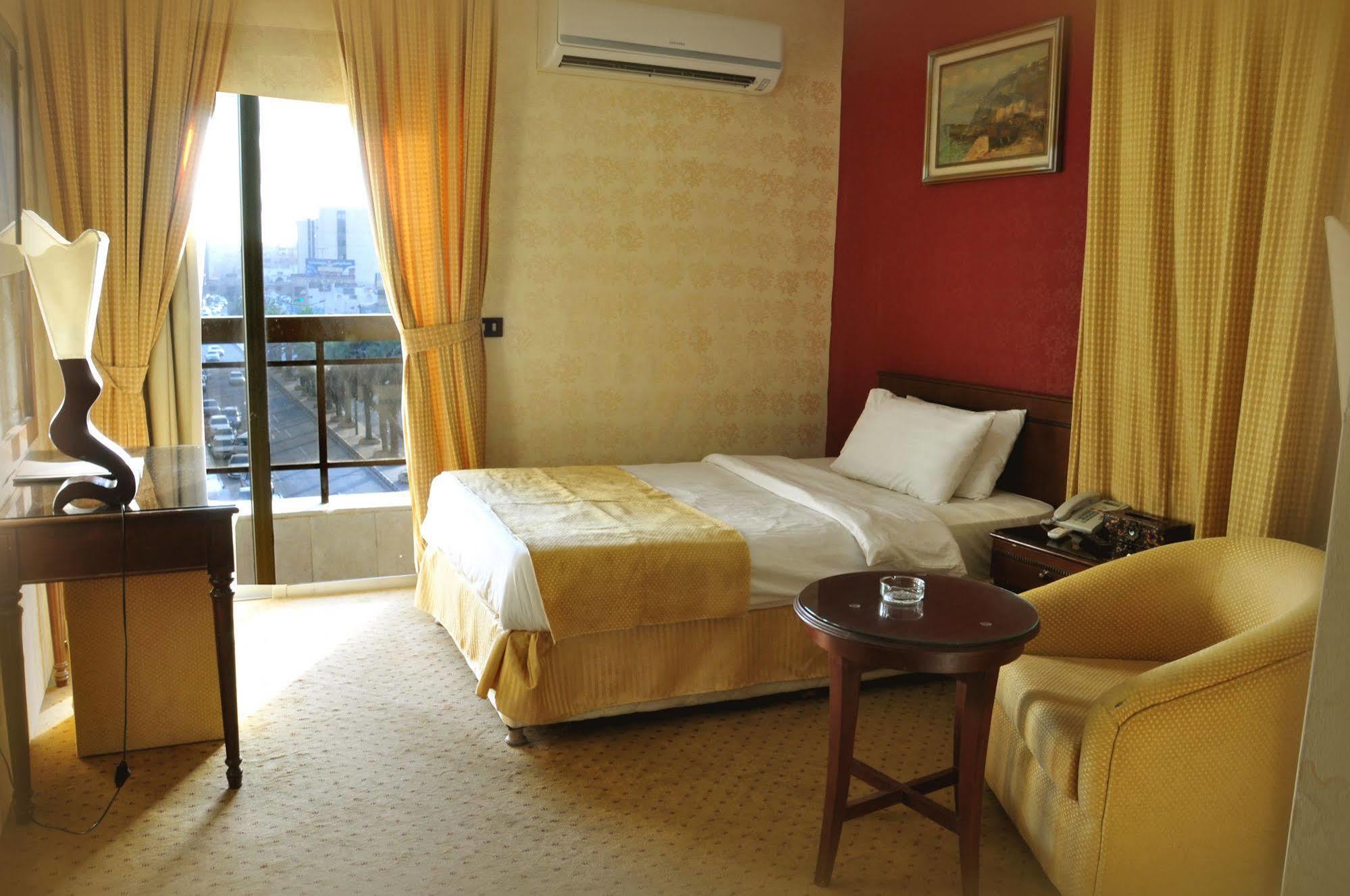 Al Higgi Hotel Yanbu Luaran gambar