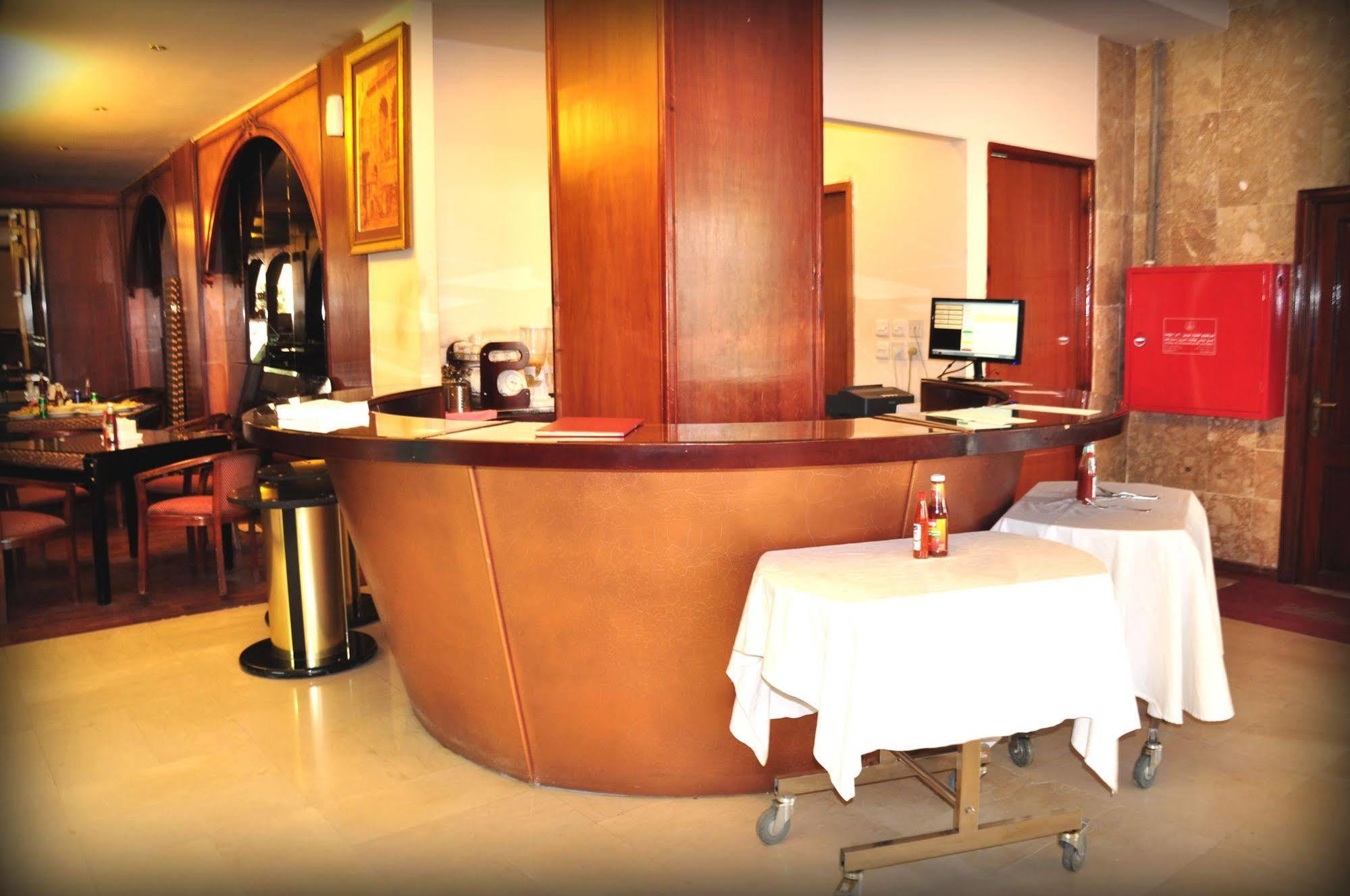 Al Higgi Hotel Yanbu Luaran gambar