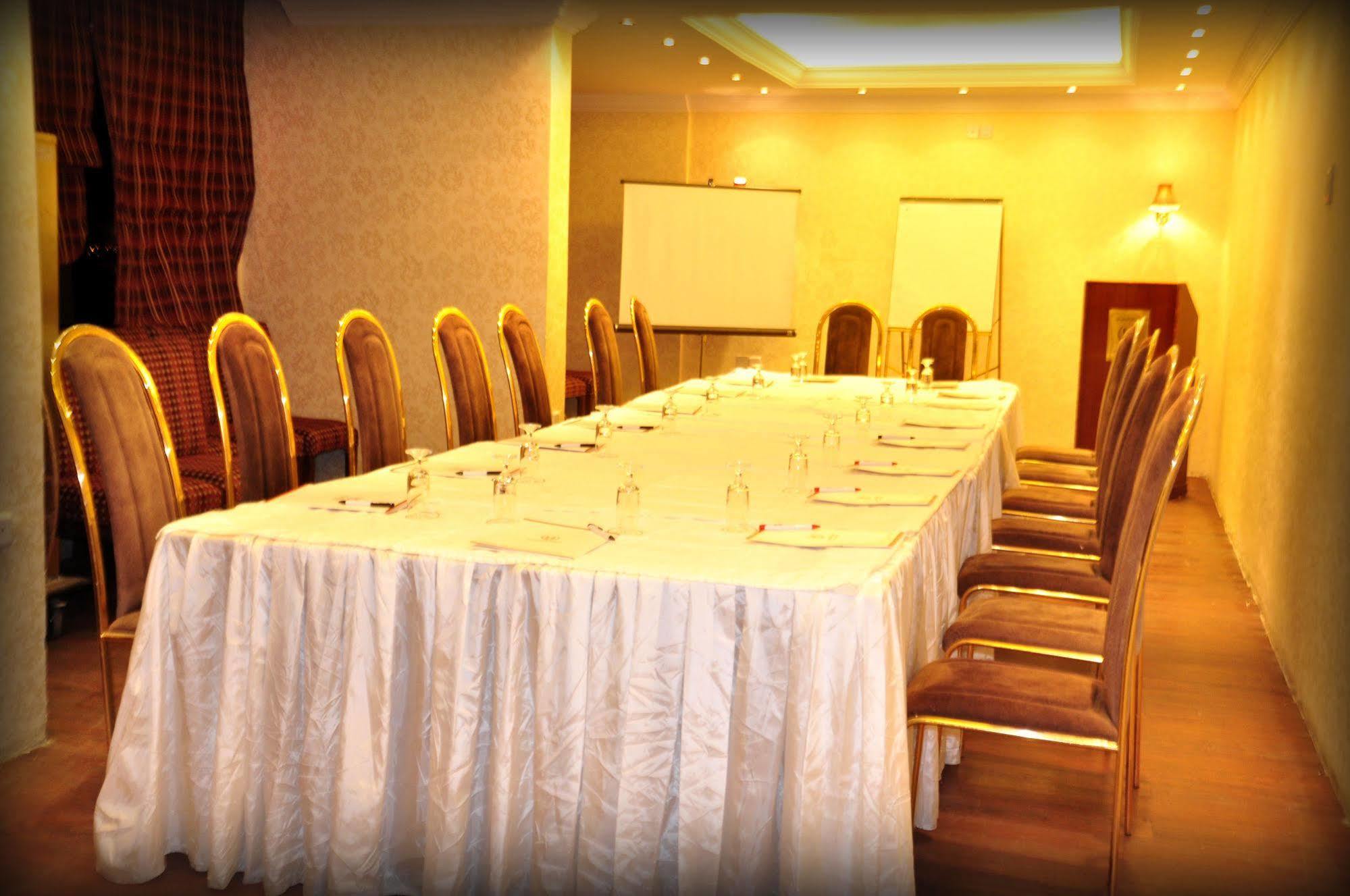 Al Higgi Hotel Yanbu Luaran gambar
